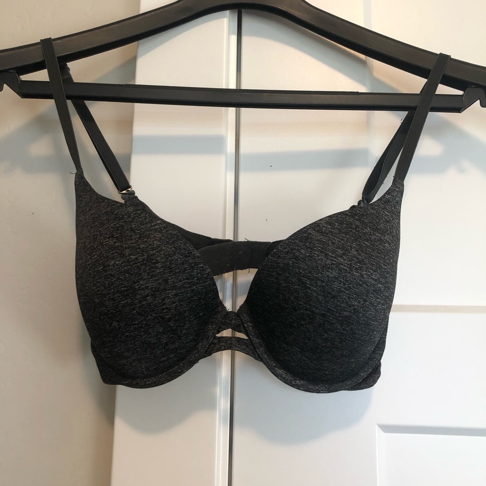 Victorias Secret padded bra, size 32D